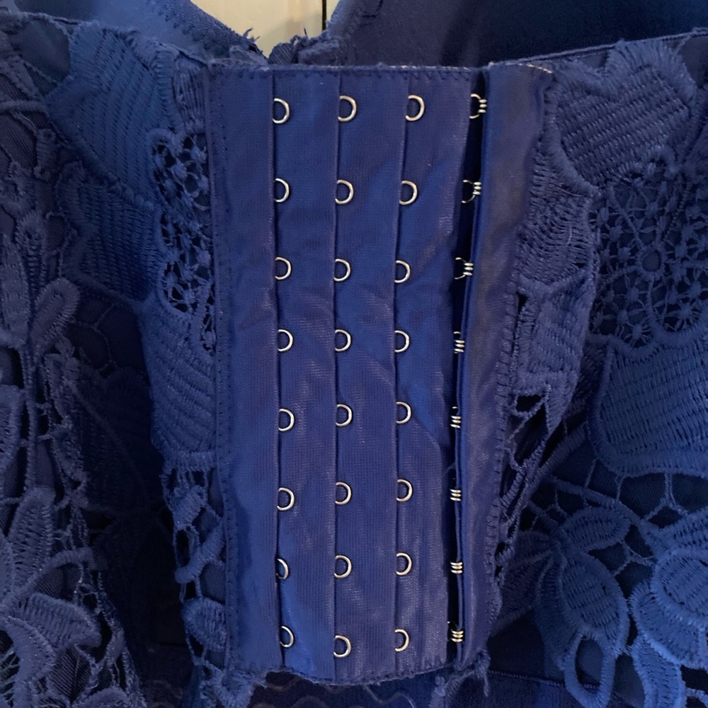 💙CROP BLUE EMBROIDERED CORSET SIZE S💙 - Picture 7 of 9